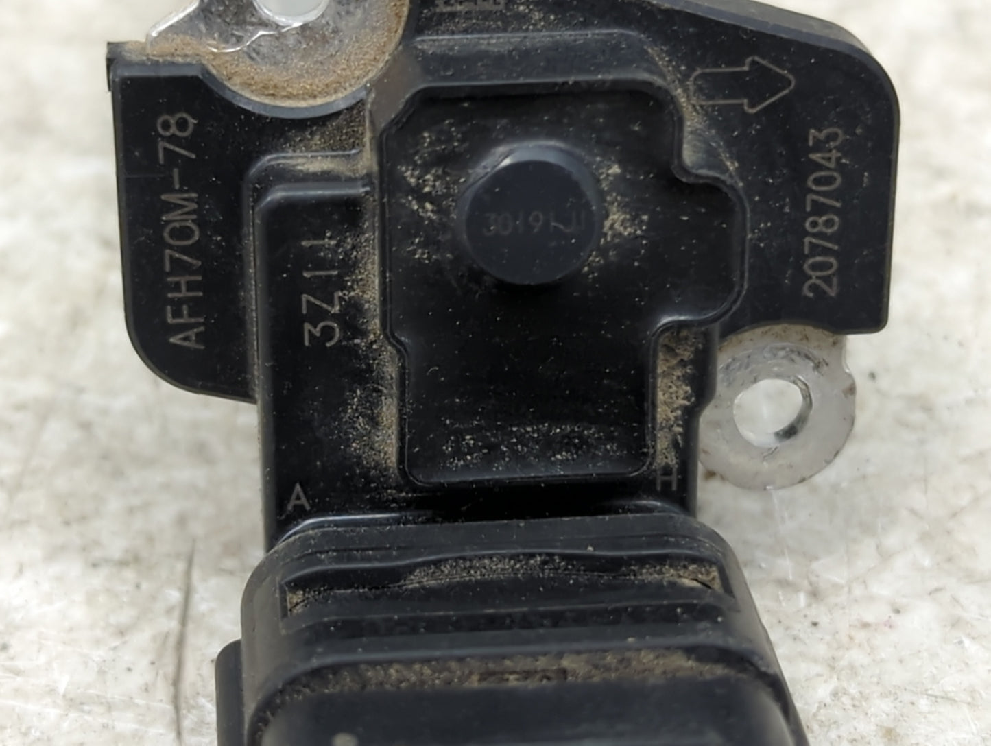 2012-2022 Gmc Acadia Mass Air Flow Meter Maf 1489985 - Oemusedautoparts1.com