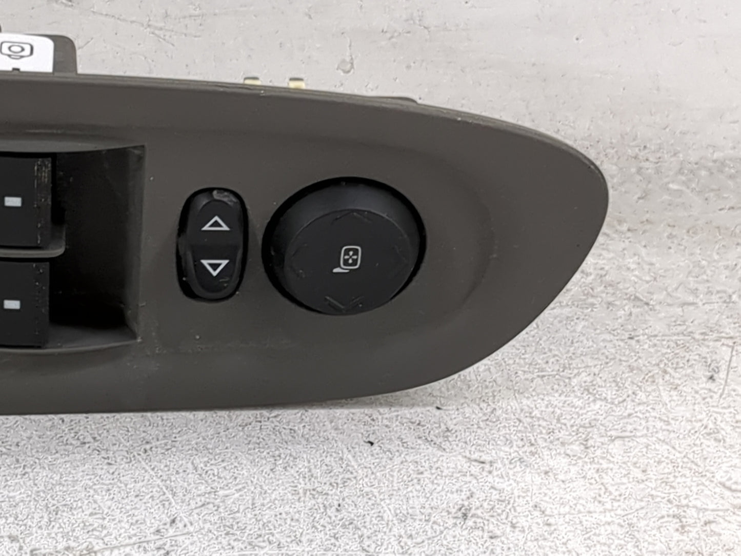 2007-2017 Gmc Acadia Master Power Window Switch Replacement Driver Side Left P/N:20945224 Fits OEM Used Auto Parts - Oemused