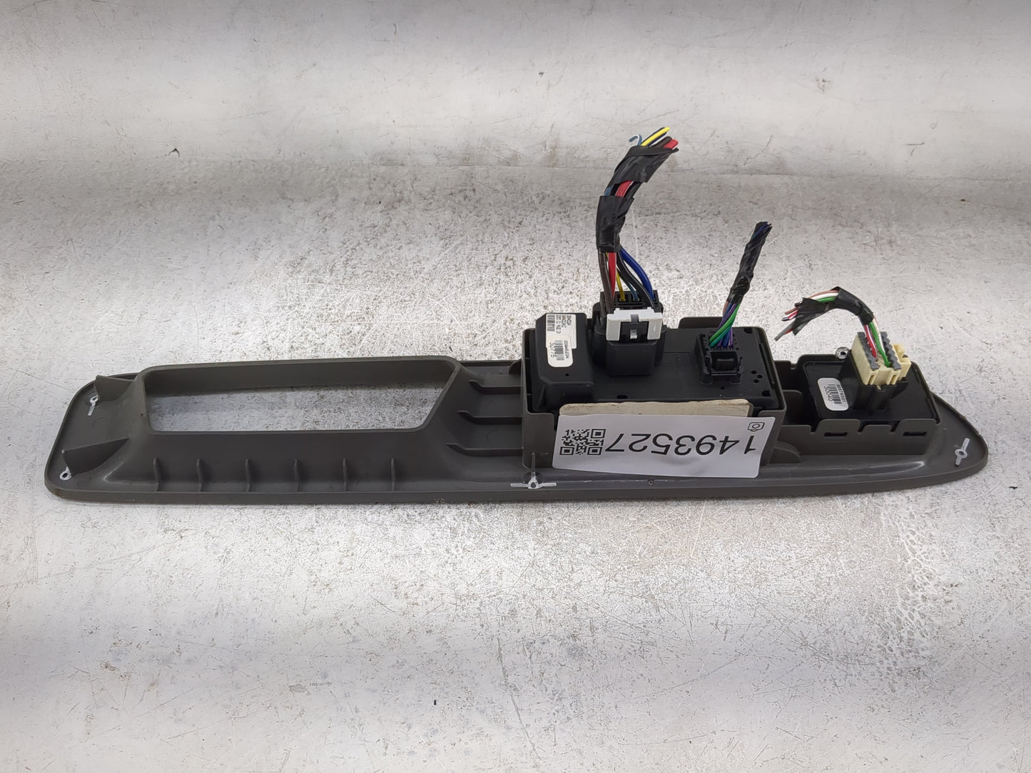 2007-2017 Gmc Acadia Master Power Window Switch Replacement Driver Side Left P/N:20945224 Fits OEM Used Auto Parts - Oemused