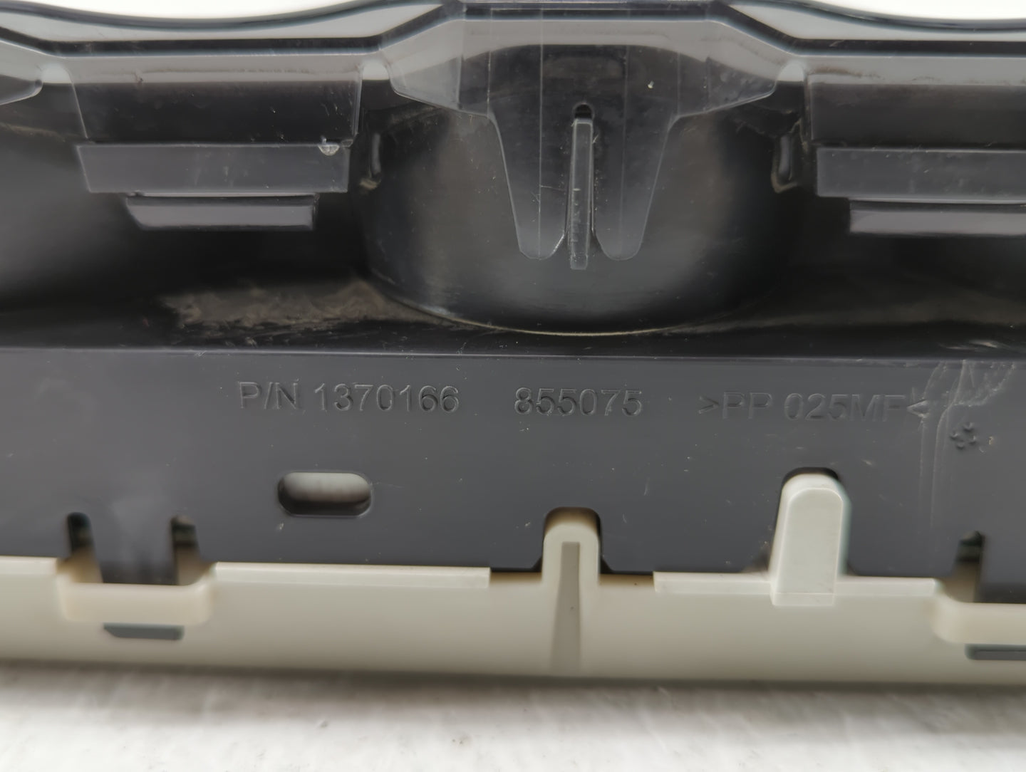2014-2016 Gmc Acadia Instrument Cluster Speedometer Gauges P/N:23172989 1370166 Fits Fits 2014 2015 2016 OEM Used Auto Parts