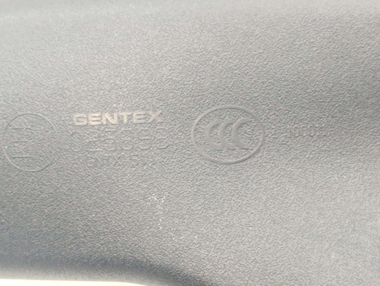 2009-2017 Gmc Acadia Interior Rear View Mirror Replacement OEM P/N:E11025899 Fits OEM Used Auto Parts - Oemusedautoparts1.co