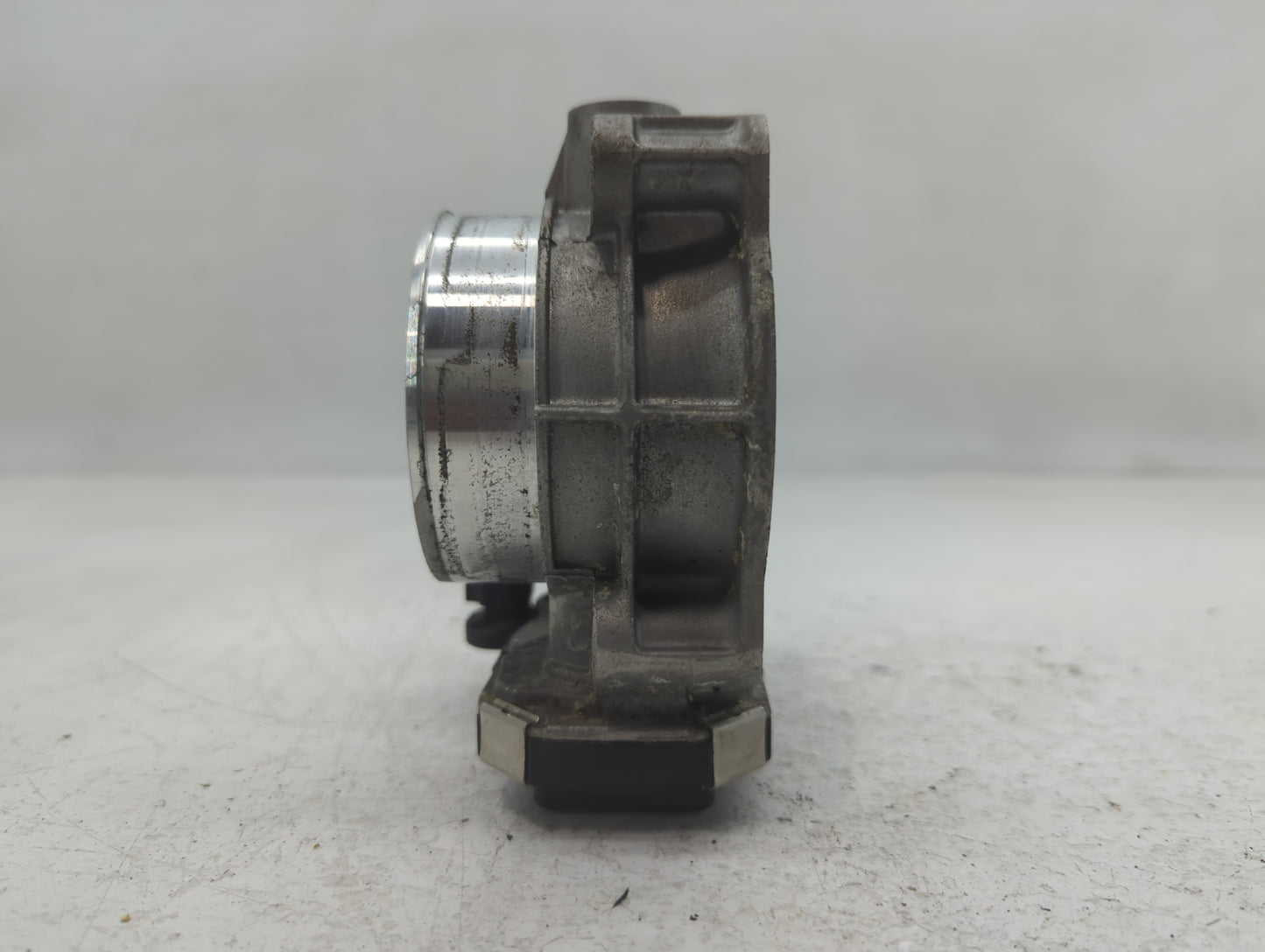 2012-2017 Gmc Acadia Throttle Body P/N:12632172BA Fits Fits 2012 2013 2014 2015 2016 2017 2018 2019 2020 2021 2022 OEM Used 