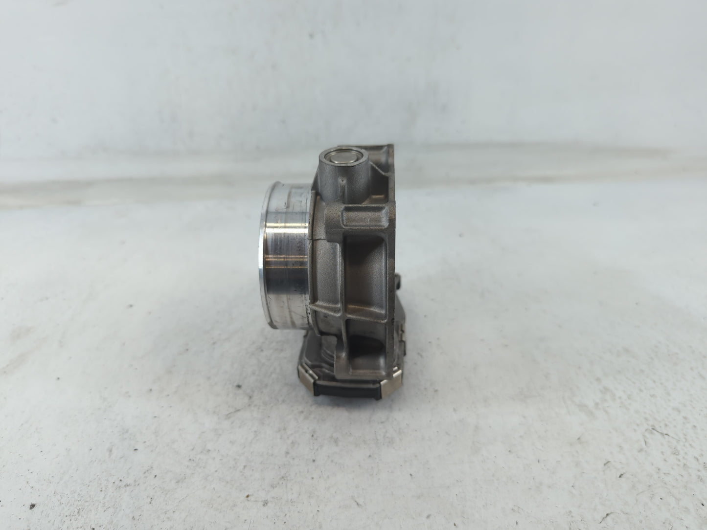 2012-2017 Gmc Acadia Throttle Body P/N:12632172BA Fits Fits 2012 2013 2014 2015 2016 2017 2018 2019 2020 2021 2022 OEM Used 