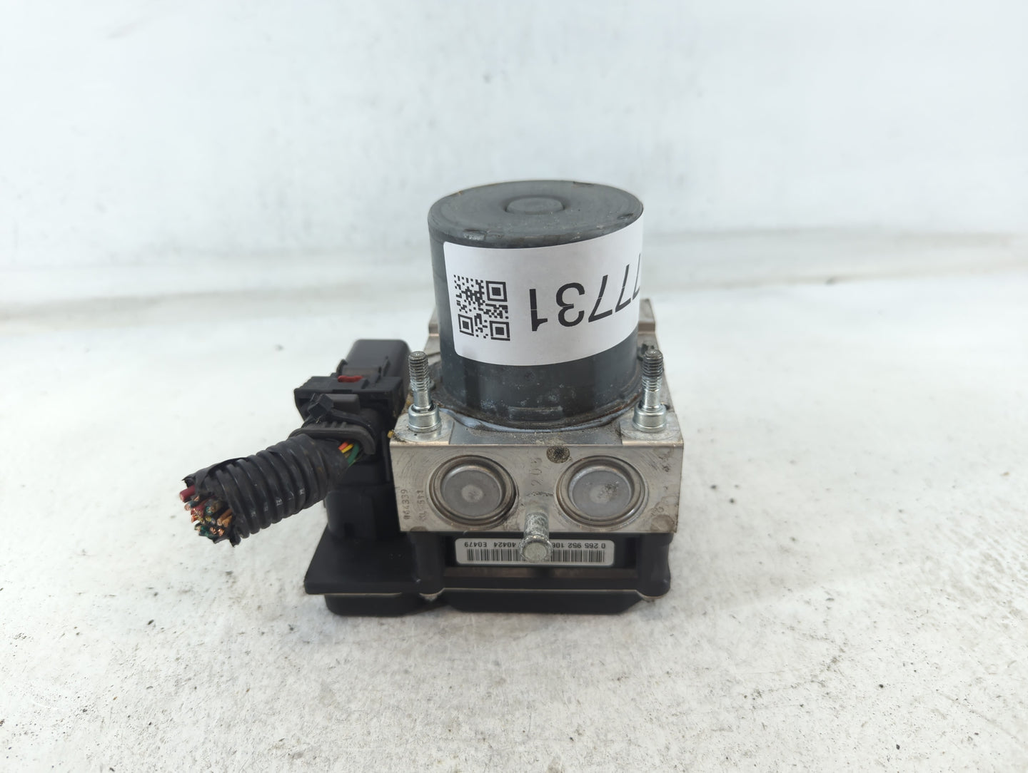 2012-2017 Gmc Acadia ABS Pump Control Module Replacement P/N:455 AC 22893247 Fits Fits 2012 2013 2014 2015 2016 2017 OEM Use