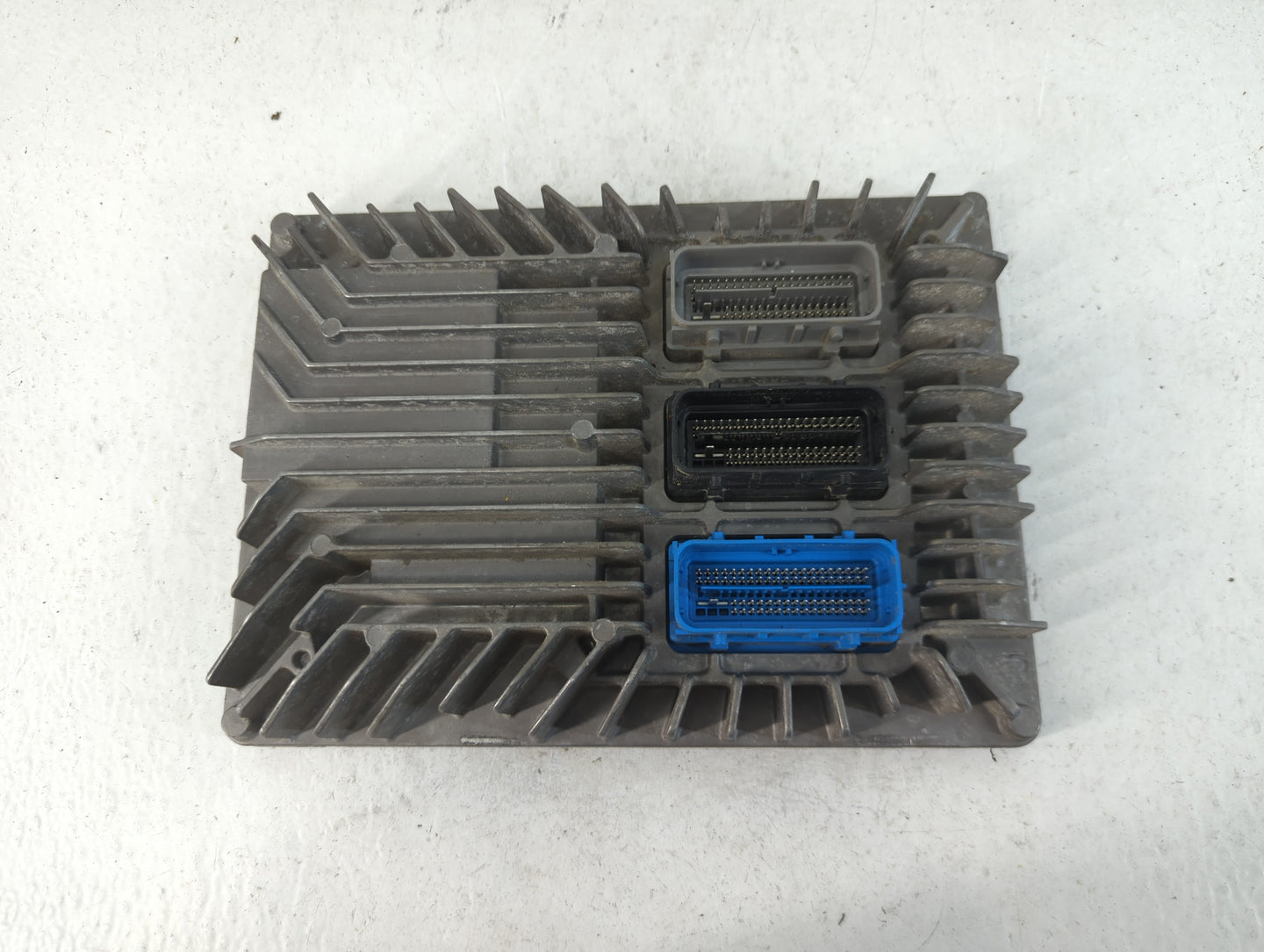 2013-2016 Gmc Acadia PCM Engine Control Computer ECU ECM PCU OEM P/N:12657776 E39A Fits Fits 2013 2014 2015 2016 OEM Used Au