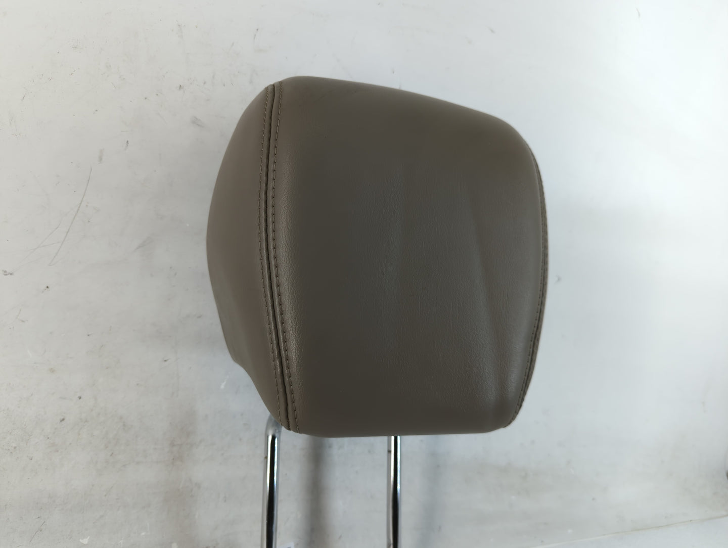 2014 Gmc Acadia Headrest Head Rest Front Driver Passenger Seat Fits OEM Used Auto Parts - Oemusedautoparts1.com