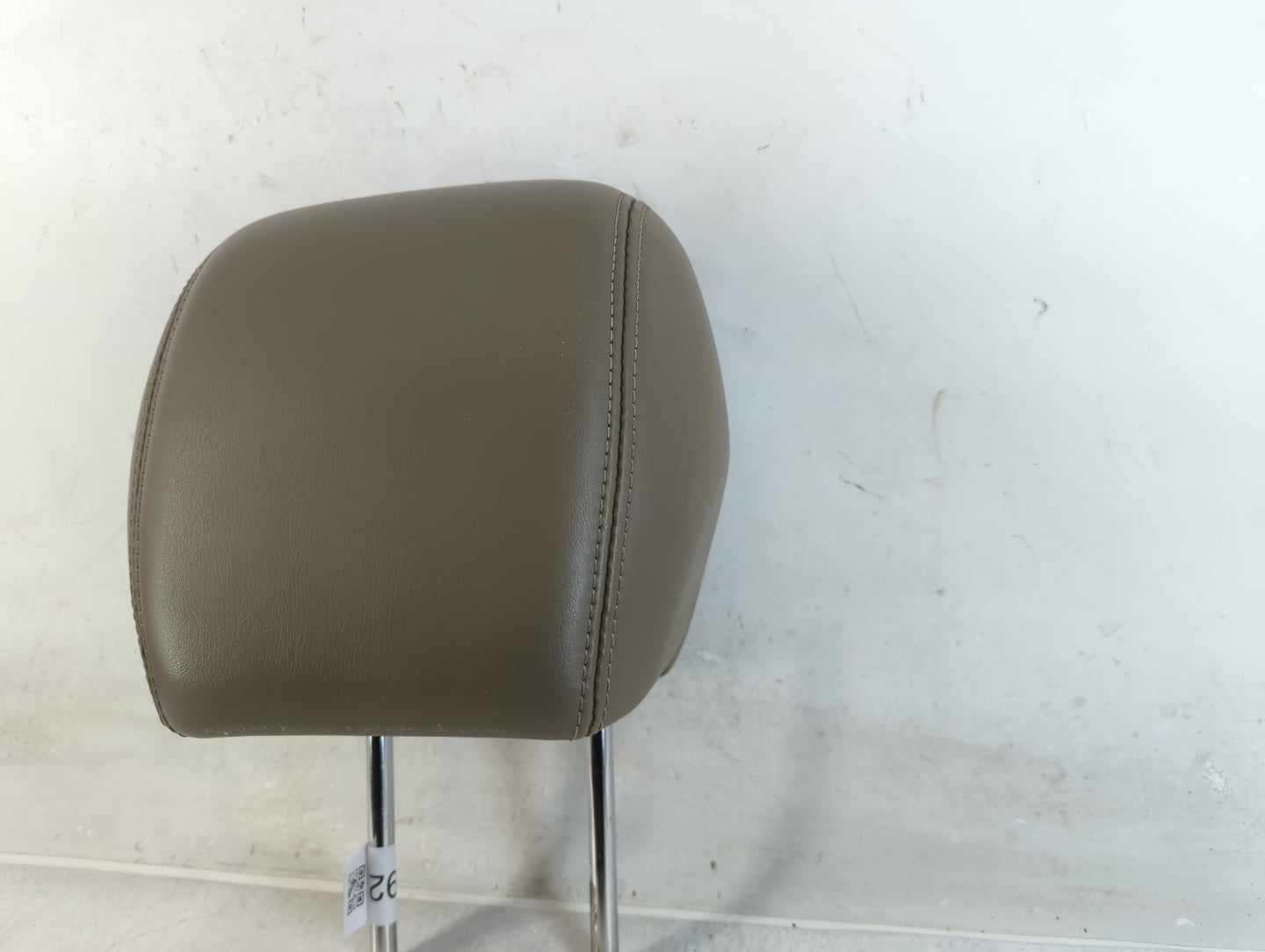 2014 Gmc Acadia Headrest Head Rest Front Driver Passenger Seat Fits OEM Used Auto Parts - Oemusedautoparts1.com