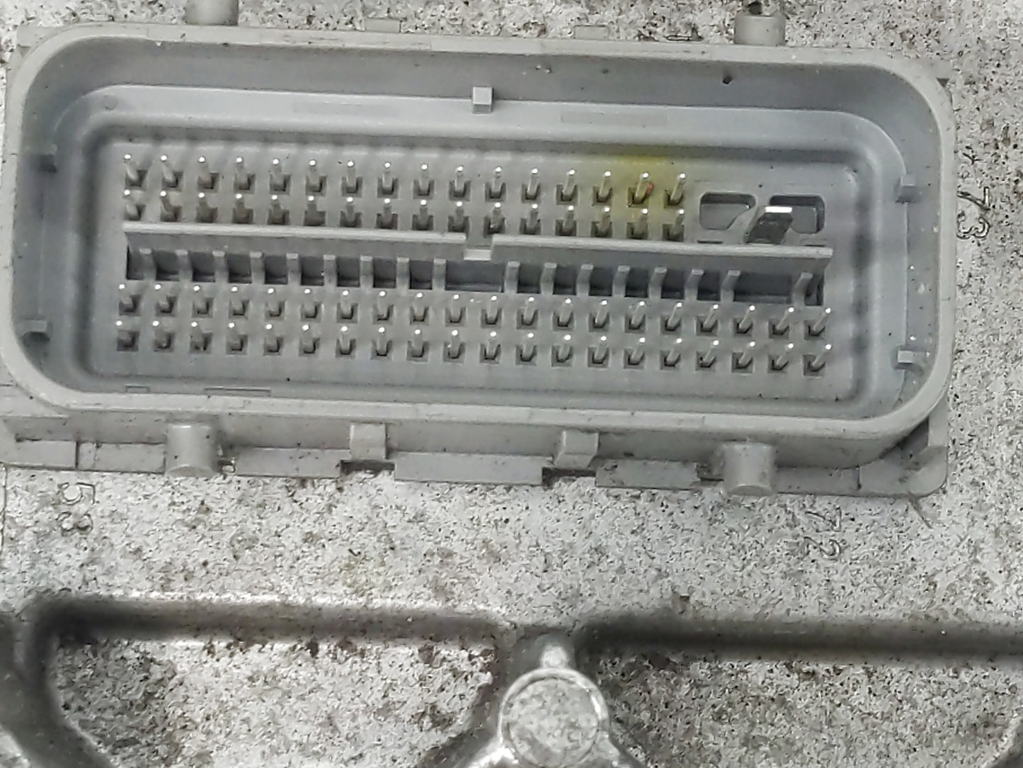 2014-2016 Gmc Sierra PCM Engine Control Computer ECU ECM PCU OEM P/N:12696364 Fits Fits 2014 2015 2016 OEM Used Auto Parts -