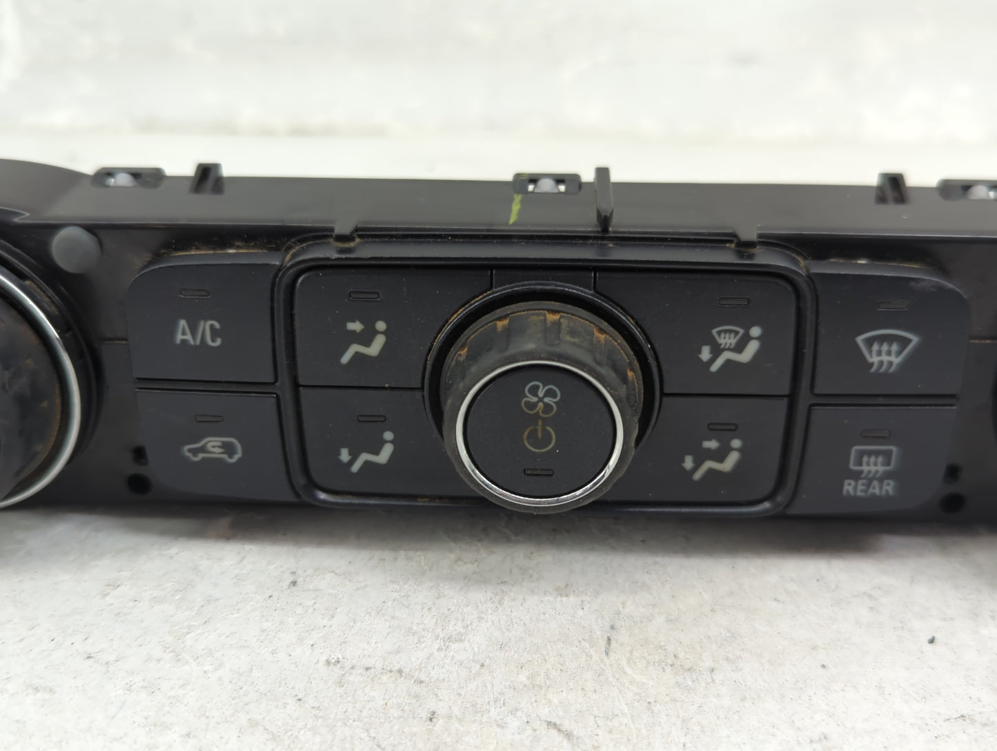 2014-2016 Gmc Sierra Climate Control Module Temperature AC/Heater Replacement P/N:23176289 7370200000000X Fits Fits 2014 201