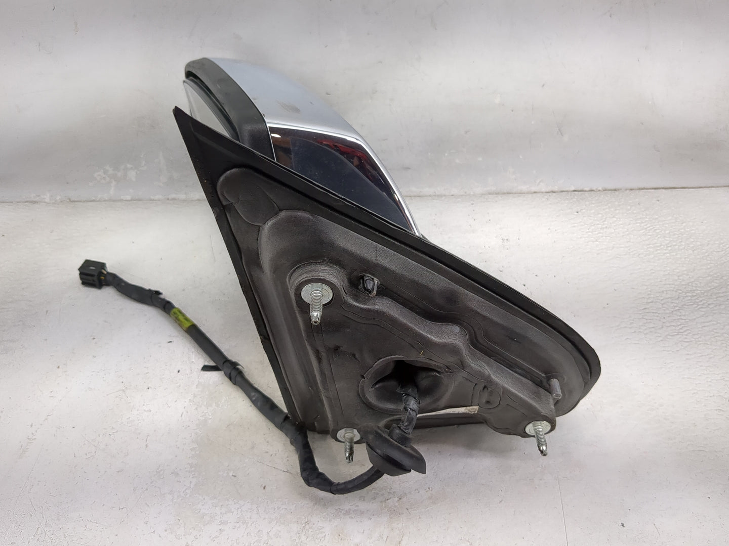 2014 Gmc Sierra Driver Side View Mirror - Left Door Mirror OEM Used - Oemusedautoparts1.com