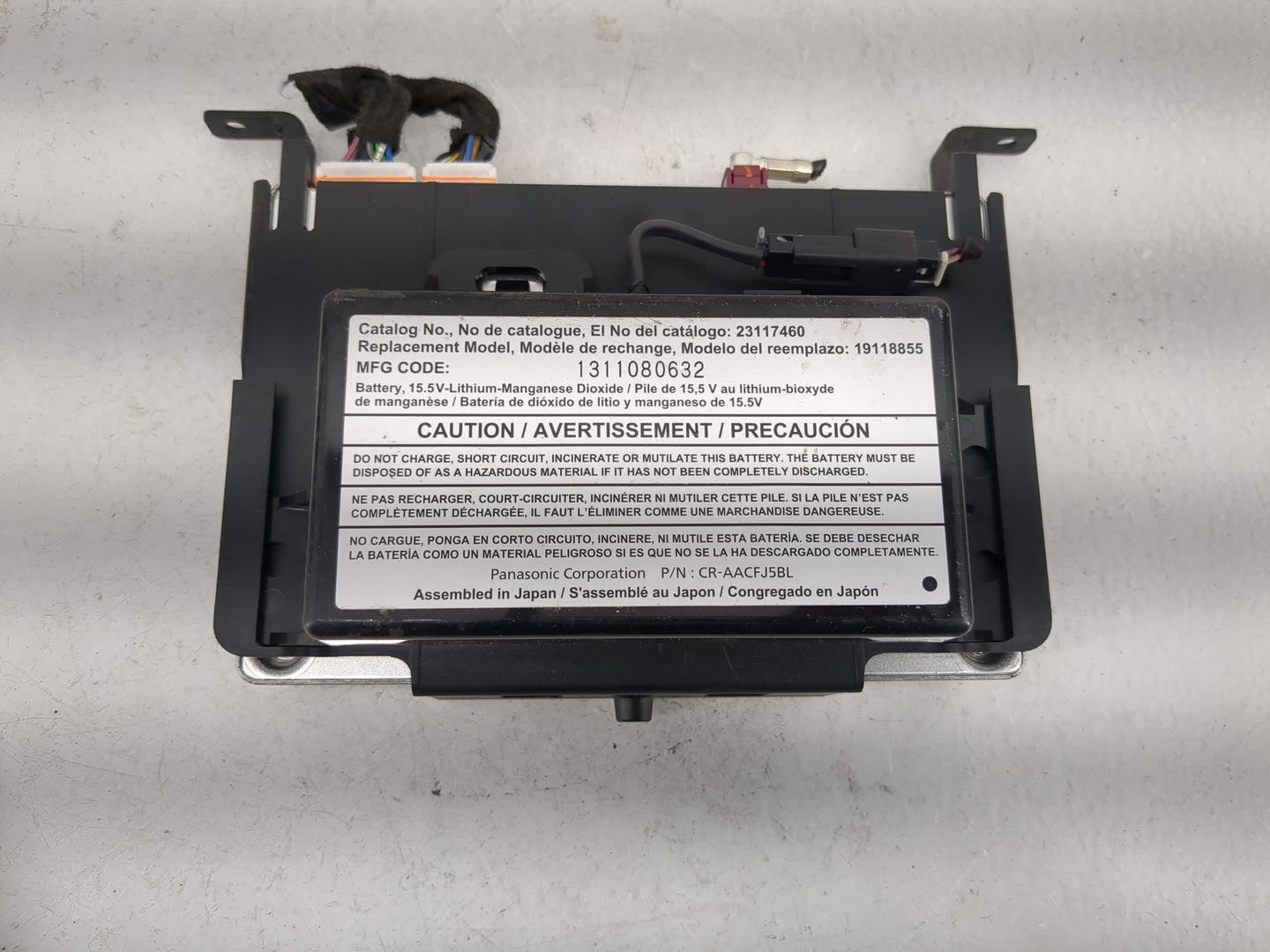2014 Gmc Sierra 1500 Radio AM FM Cd Player Receiver Replacement P/N:13592808 Fits Fits 2015 OEM Used Auto Parts - Oemusedaut
