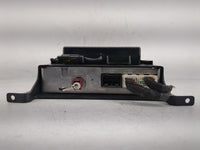 2014 Gmc Sierra 1500 Radio AM FM Cd Player Receiver Replacement P/N:13592808 Fits Fits 2015 OEM Used Auto Parts - Oemusedaut