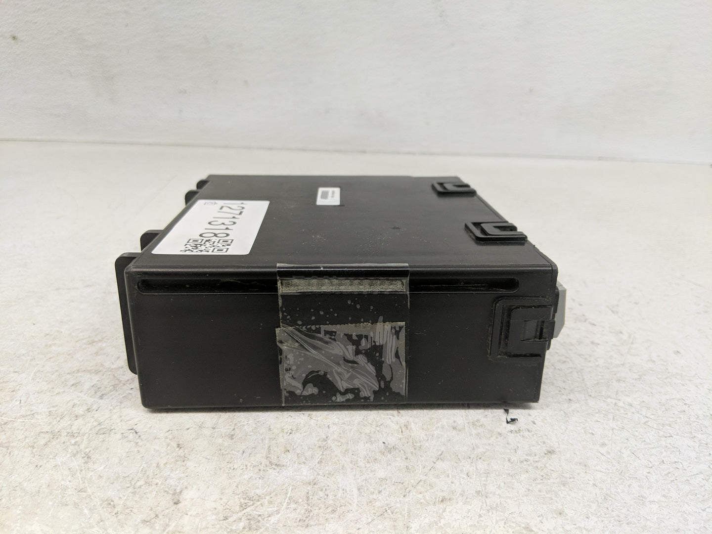 2014 Gmc Sierra 1500 Radio AM FM Cd Player Receiver Replacement P/N:13592808 Fits Fits 2015 OEM Used Auto Parts - Oemusedaut