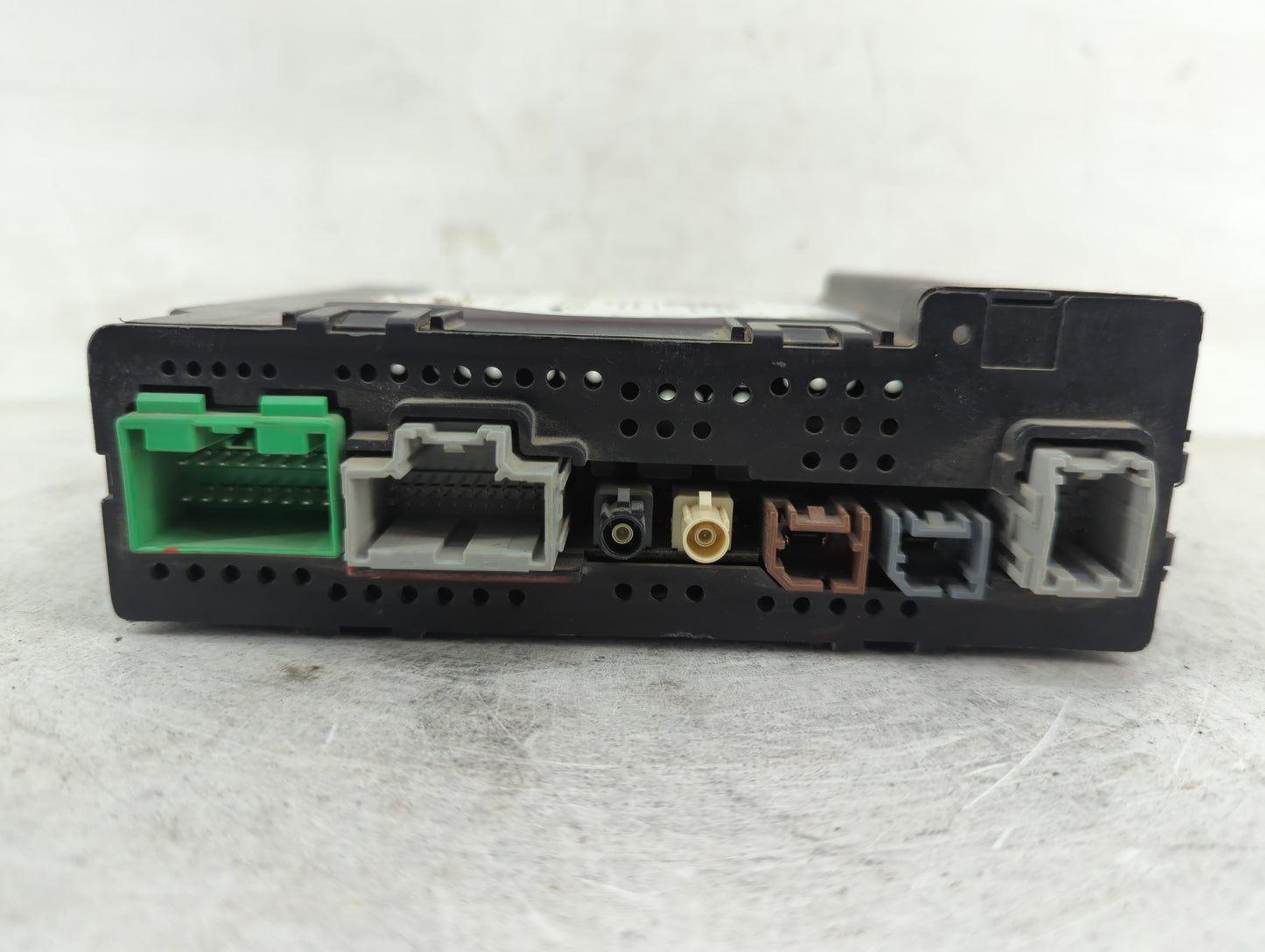 2014 Gmc Sierra 1500 Radio AM FM Cd Player Receiver Replacement P/N:812425551 13591982 Fits OEM Used Auto Parts - Oemusedaut
