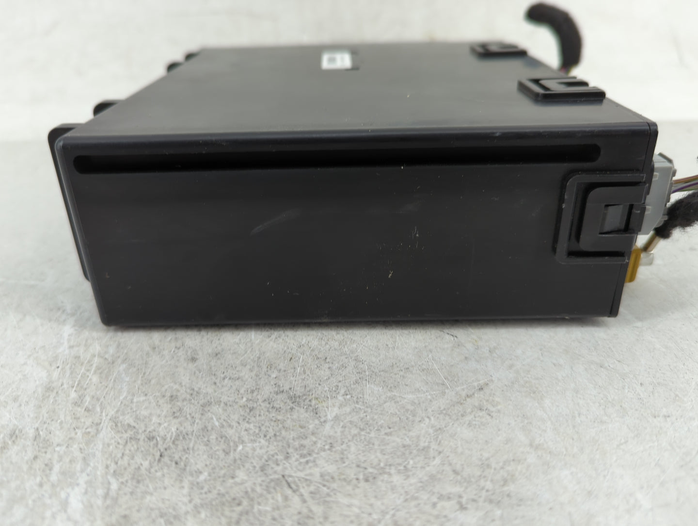 2014 Gmc Sierra 1500 Radio AM FM Cd Player Receiver Replacement P/N:13592804 Fits Fits 2013 2015 OEM Used Auto Parts - Oemus