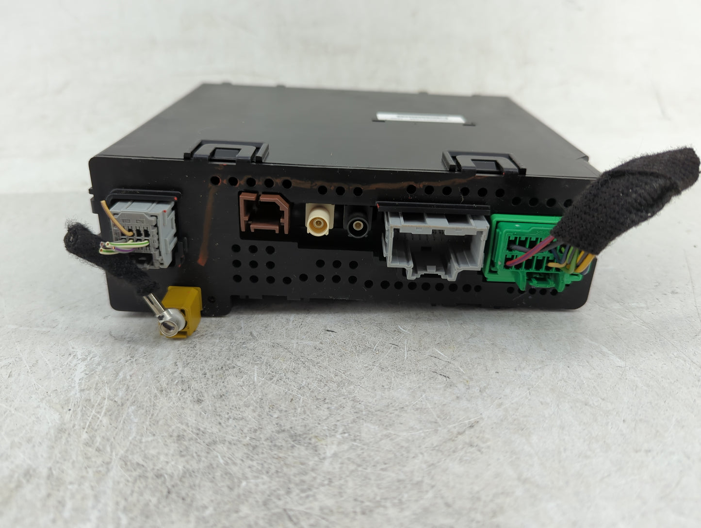 2014 Gmc Sierra 1500 Radio AM FM Cd Player Receiver Replacement P/N:13592804 Fits Fits 2013 2015 OEM Used Auto Parts - Oemus