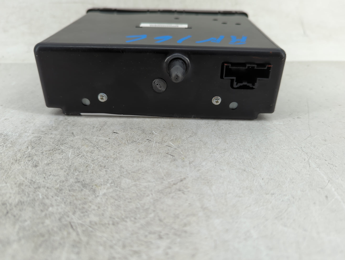 2014-2014 Gmc Sierra 1500 Radio Cd Changer - Oemusedautoparts1.com