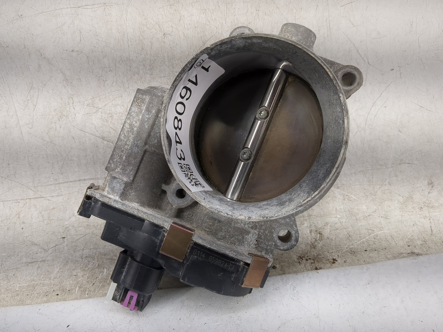 2014 Gmc Sierra 1500 Throttle Body P/N:0114 05982A Fits OEM Used Auto Parts - Oemusedautoparts1.com