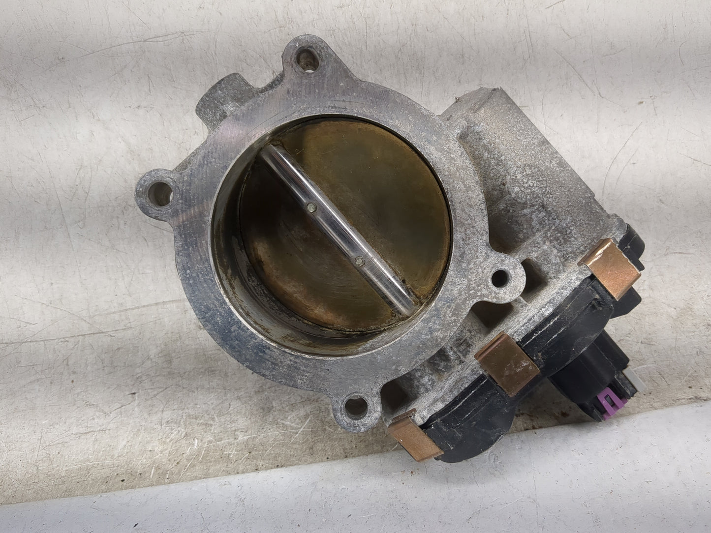 2014 Gmc Sierra 1500 Throttle Body P/N:0114 05982A Fits OEM Used Auto Parts - Oemusedautoparts1.com