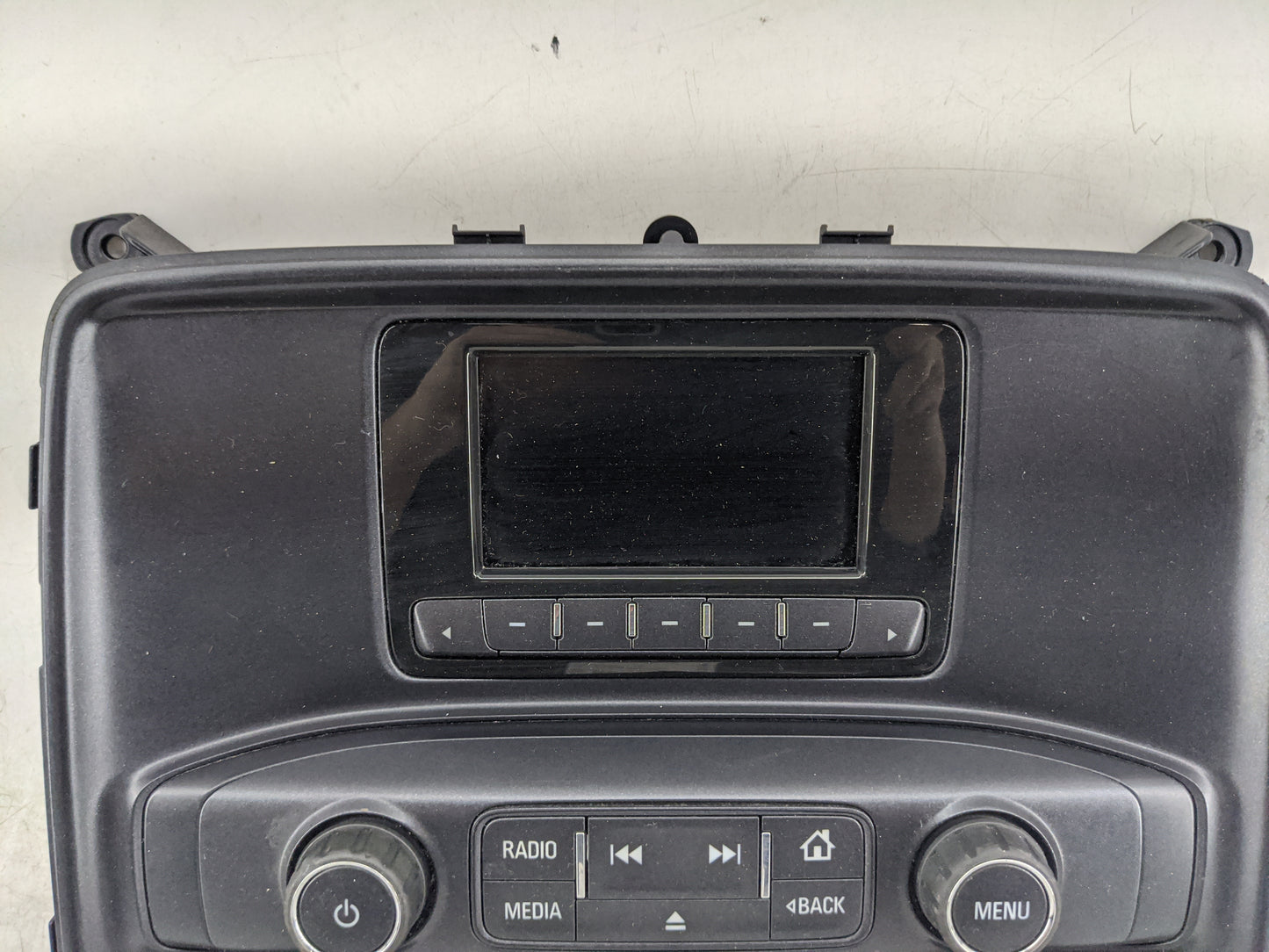 2014 Gmc Sierra 1500 Radio AM FM Cd Player Receiver Replacement P/N:23176301 23168151 Fits Fits 2018 OEM Used Auto Parts - O