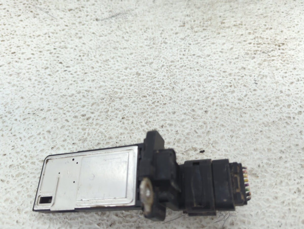 2014-2019 Gmc Sierra 1500 Mass Air Flow Meter Maf Sensor 1485540 - Oemusedautoparts1.com