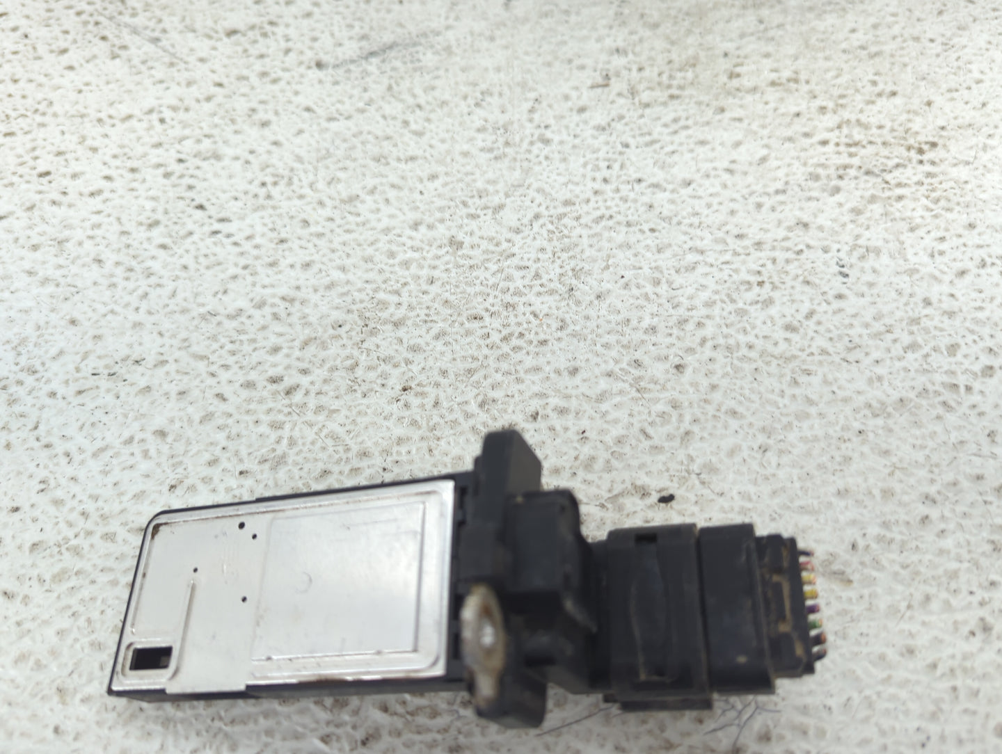 2014-2019 Gmc Sierra 1500 Mass Air Flow Meter Maf 1485540 - Oemusedautoparts1.com