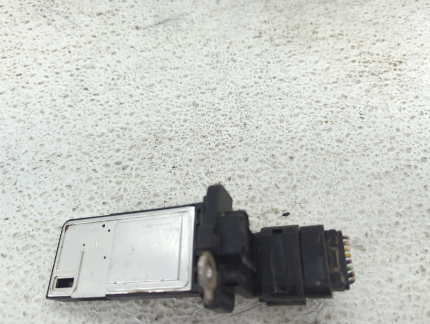 2014-2019 Gmc Sierra 1500 Mass Air Flow Meter Maf 1485540 - Oemusedautoparts1.com