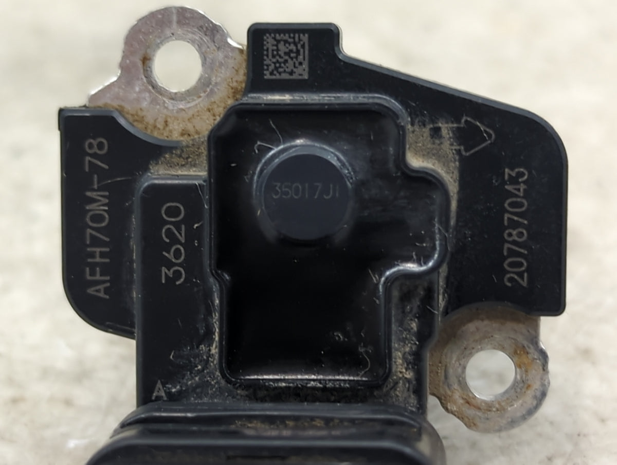 2014-2019 Gmc Sierra 1500 Mass Air Flow Meter Maf Sensor 1486557 - Oemusedautoparts1.com