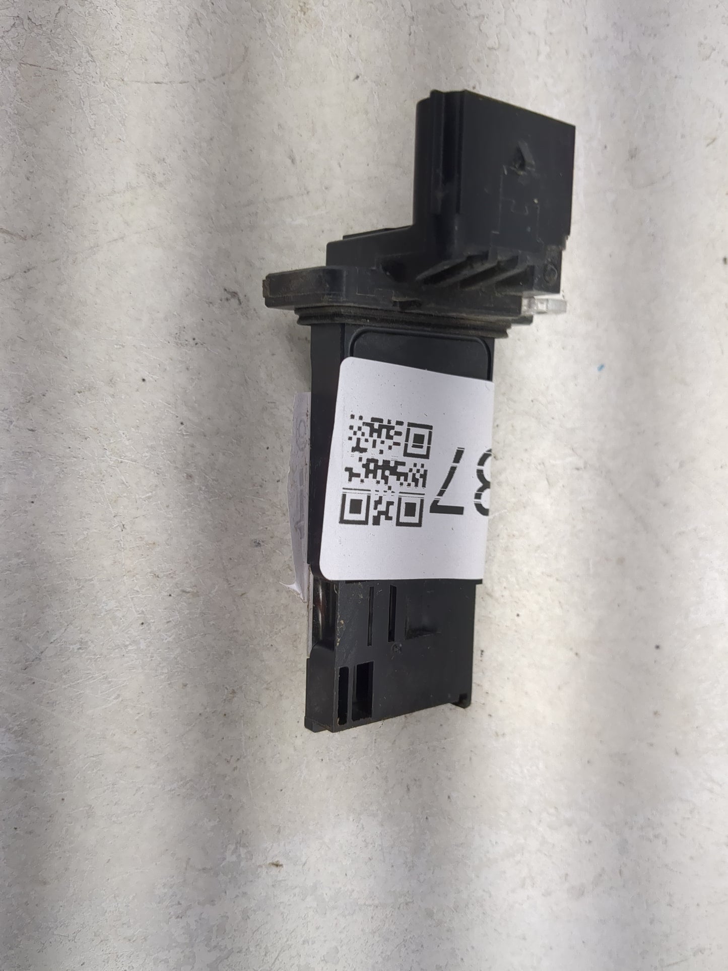 Gmc Sierra 1500 Mass Air Flow Meter Maf 1486687 - Oemusedautoparts1.com