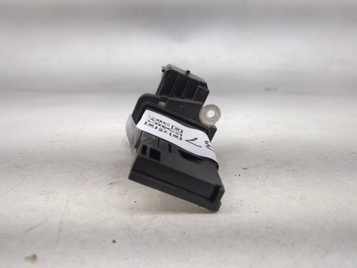 Gmc Sierra 1500 Mass Air Flow Meter Maf 1486687 - Oemusedautoparts1.com