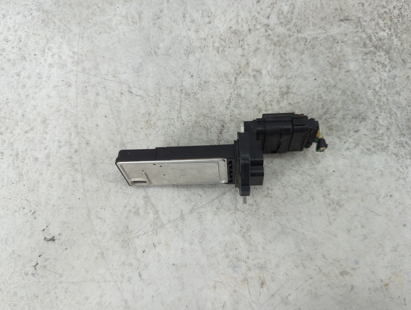 2014-2019 Gmc Sierra 1500 Mass Air Flow Meter Maf 1489941 - Oemusedautoparts1.com