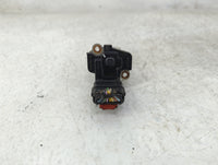 2014-2019 Gmc Sierra 1500 Mass Air Flow Meter Maf 1489941 - Oemusedautoparts1.com