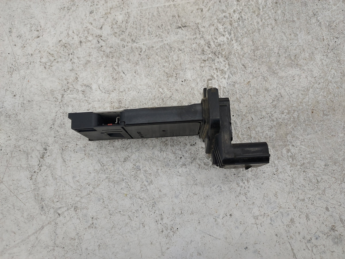 2014-2019 Gmc Sierra 1500 Mass Air Flow Meter Maf Sensor 1489949 - Oemusedautoparts1.com