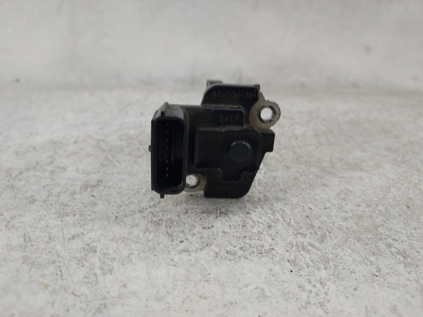 2014-2019 Gmc Sierra 1500 Mass Air Flow Meter Maf 1489949 - Oemusedautoparts1.com