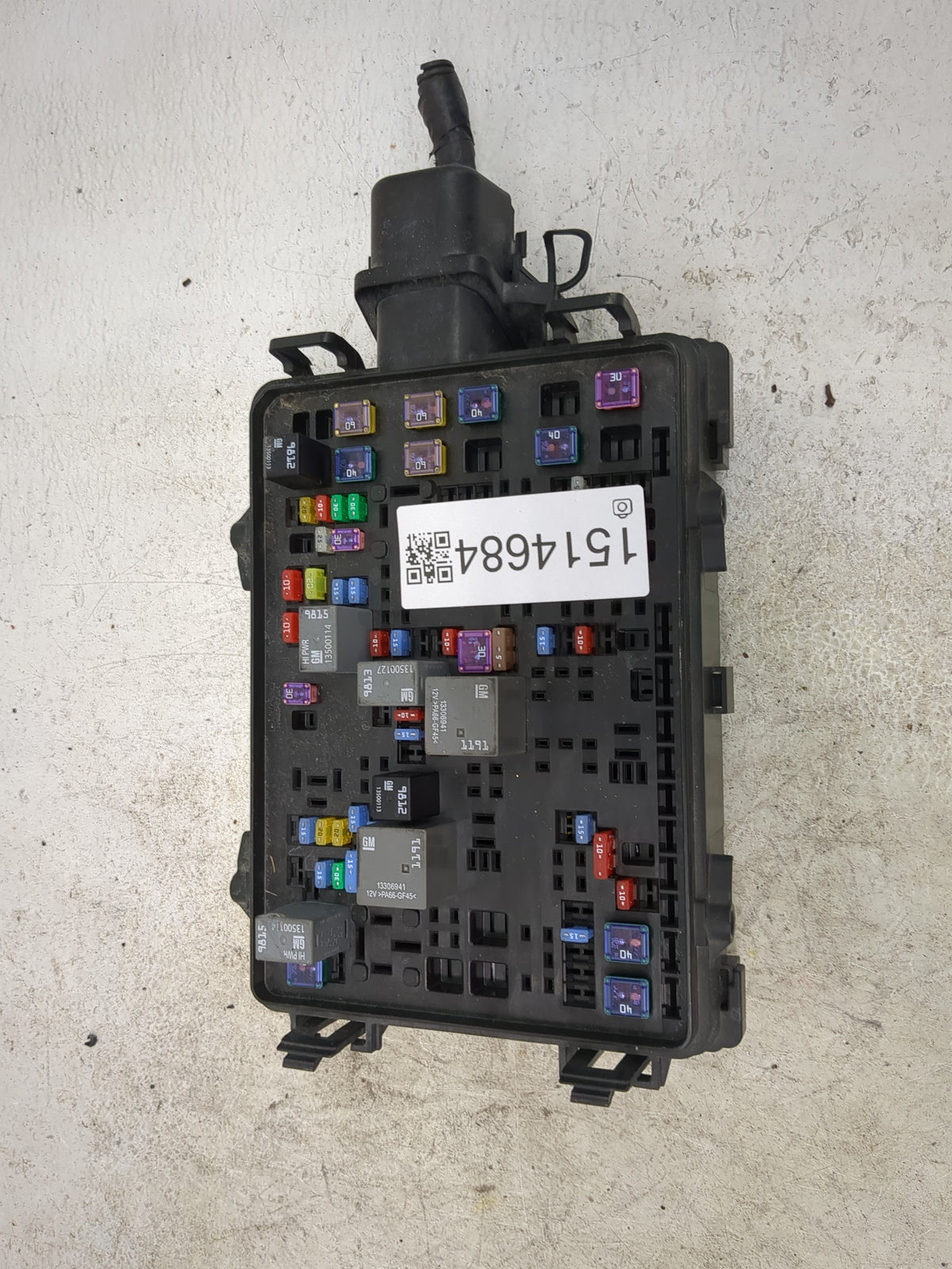 2016 Gmc Sierra 1500 Fusebox Fuse Box Panel Relay Module P/N:23143471 Fits Fits 2017 OEM Used Auto Parts - Oemusedautoparts1