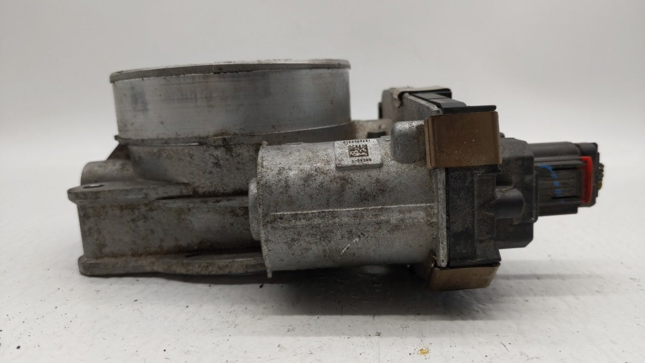 2014-2018 Gmc Sierra 1500 Throttle Body P/N:12678224 12617792 Fits Fits 2014 2015 2016 2017 2018 2019 OEM Used Auto Parts - 