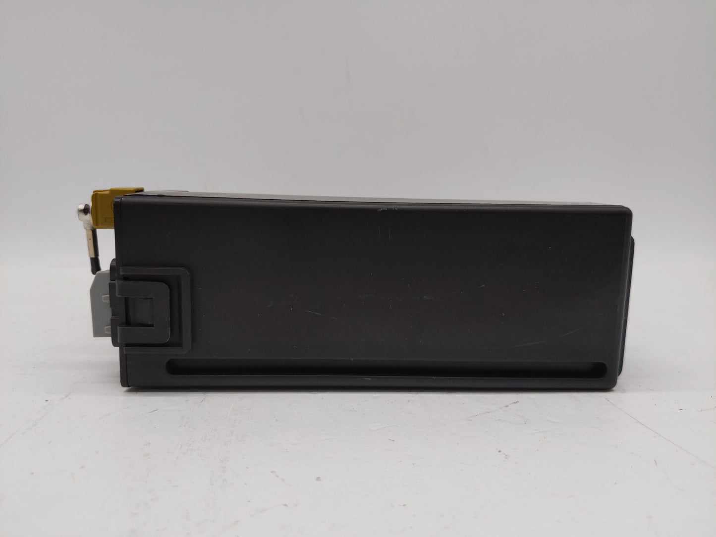2014 Gmc Sierra 1500 Radio AM FM Cd Player Receiver Replacement P/N:23151543 13590746, 13592804 Fits Fits 2013 2015 OEM Used