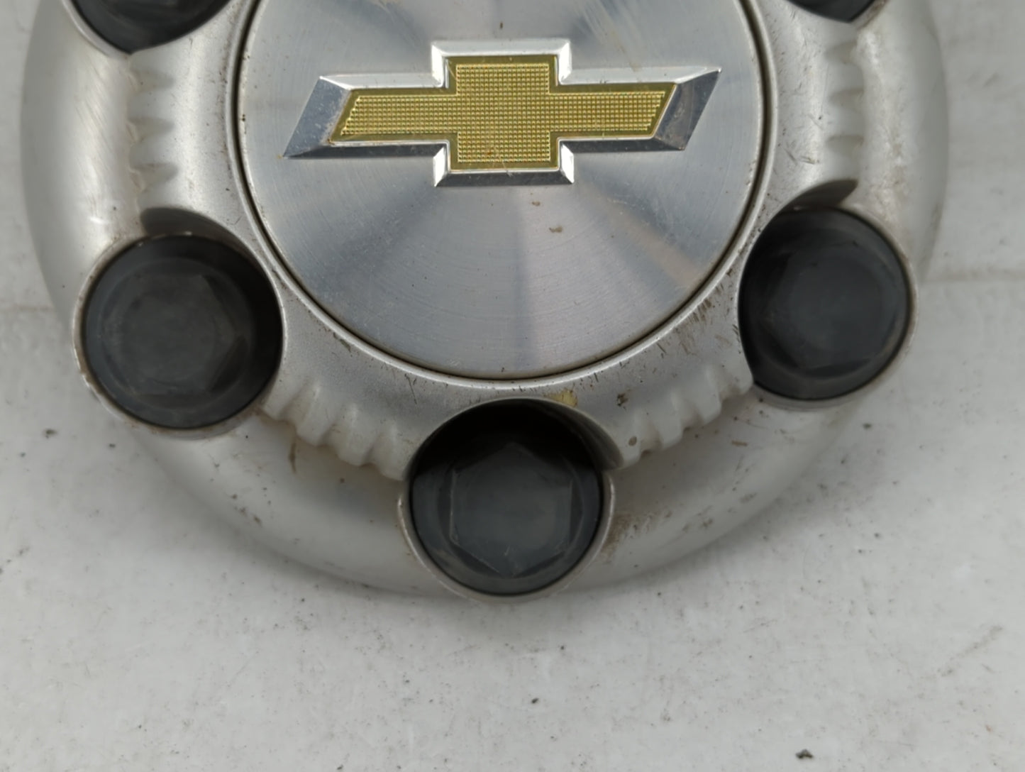 2014 Gmc Sierra 1500 Rim Wheel Center Cap - Oemusedautoparts1.com