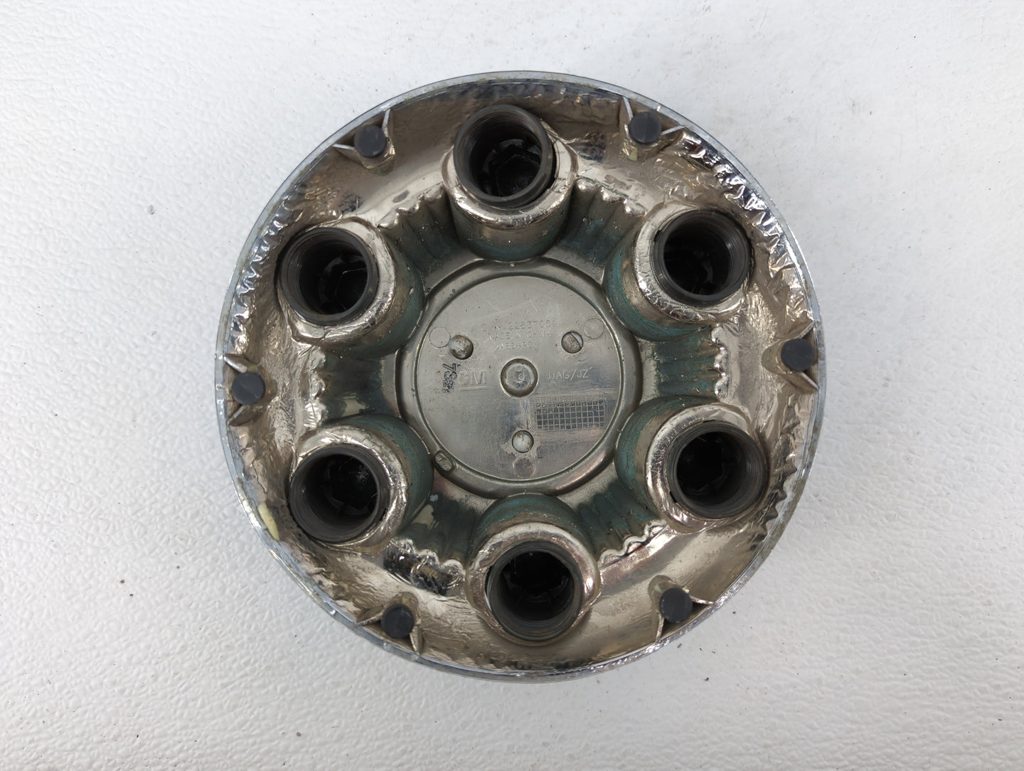 2014 Gmc Sierra 1500 Rim Wheel Center Cap - Oemusedautoparts1.com