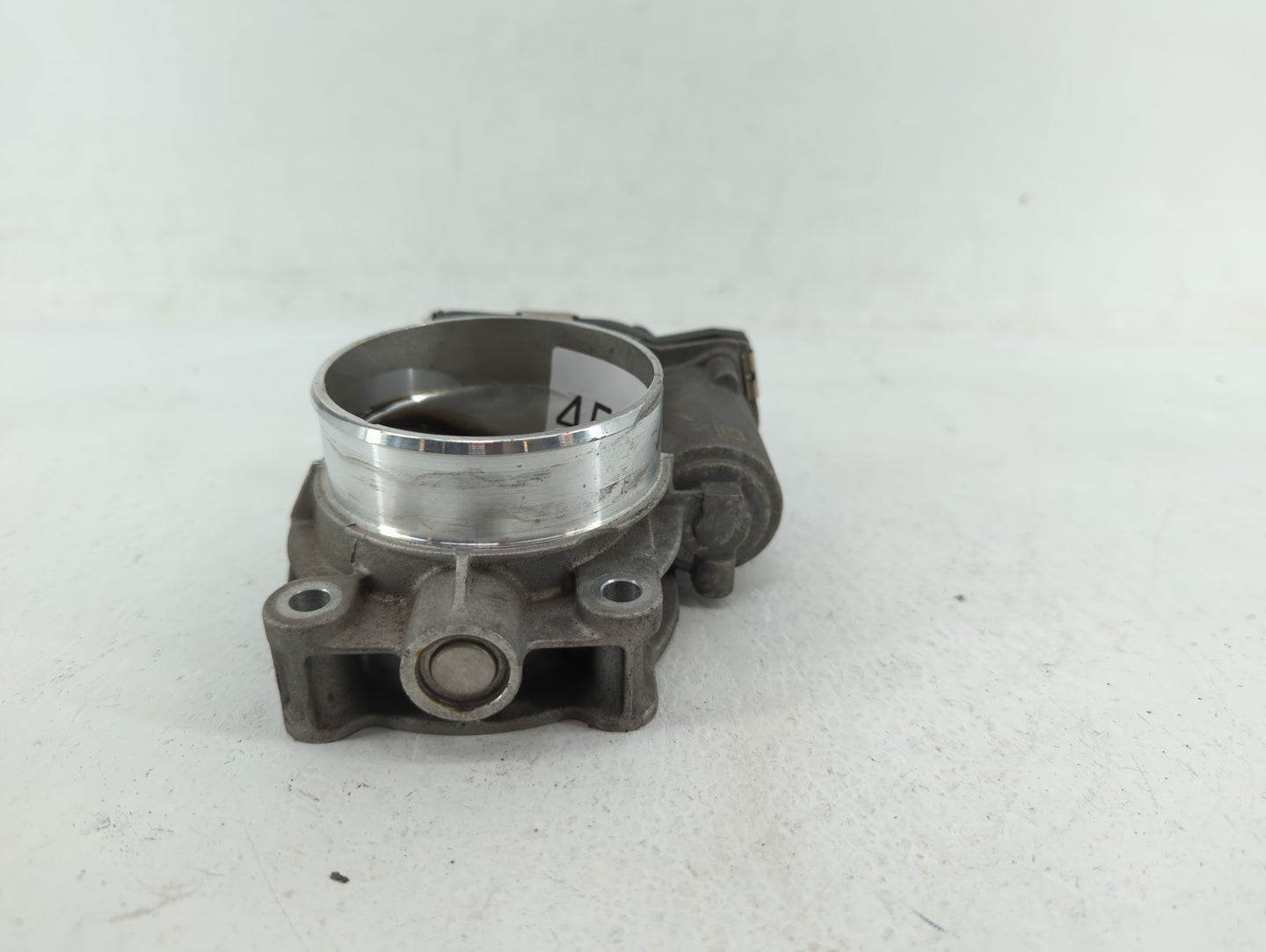 2014-2015 Gmc Sierra 1500 Throttle Body P/N:12632171BA Fits Fits 2014 2015 OEM Used Auto Parts - Oemusedautoparts1.com