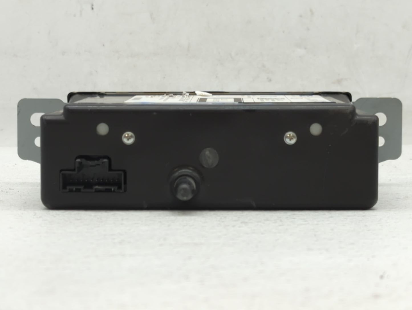 2014-2014 Gmc Sierra 1500 Am Fm Cd Player Radio Receiver - Oemusedautoparts1.com