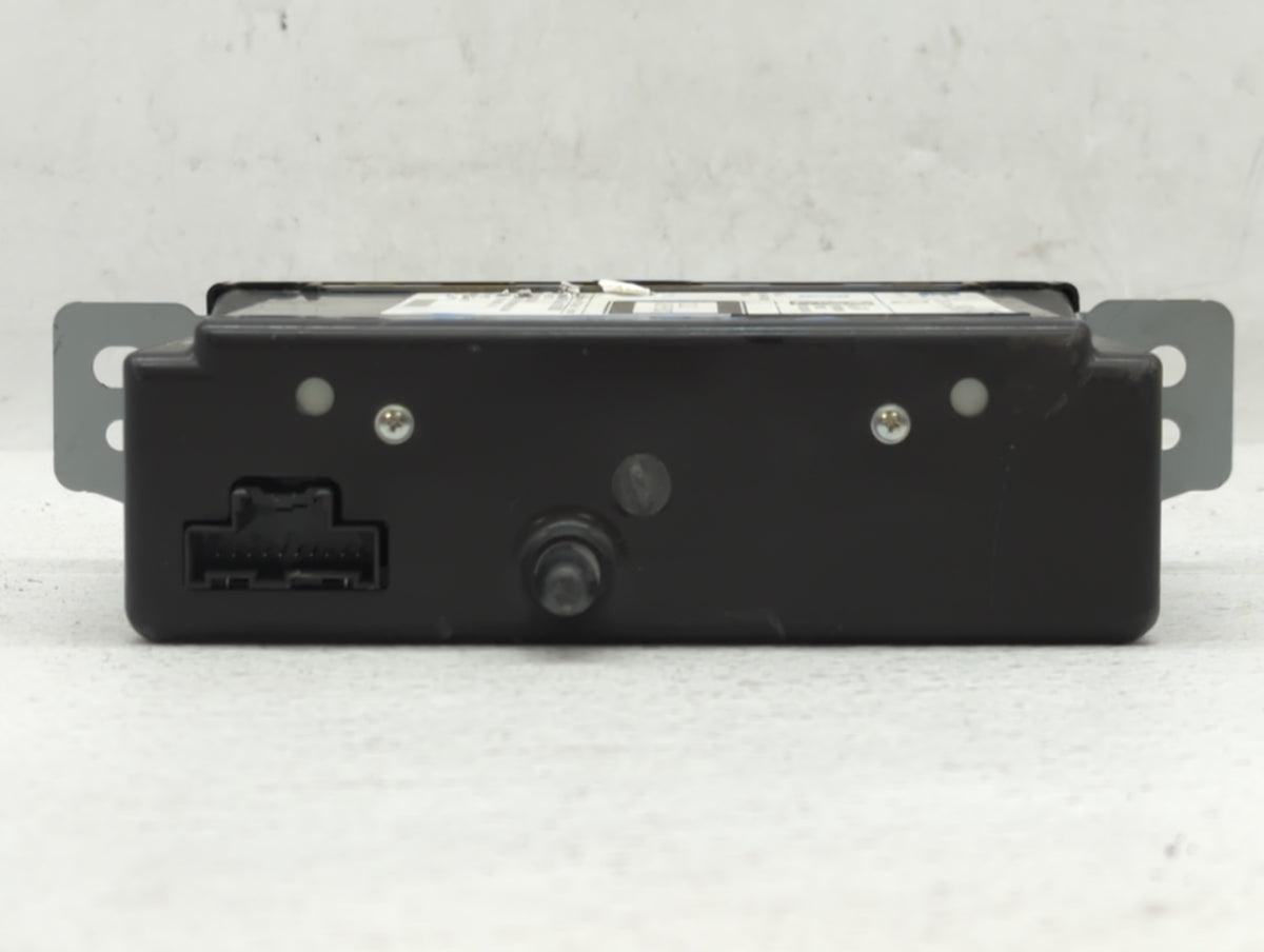 2014-2014 Gmc Sierra 1500 Am Fm Cd Player Radio Receiver 500636 - Oemusedautoparts1.com