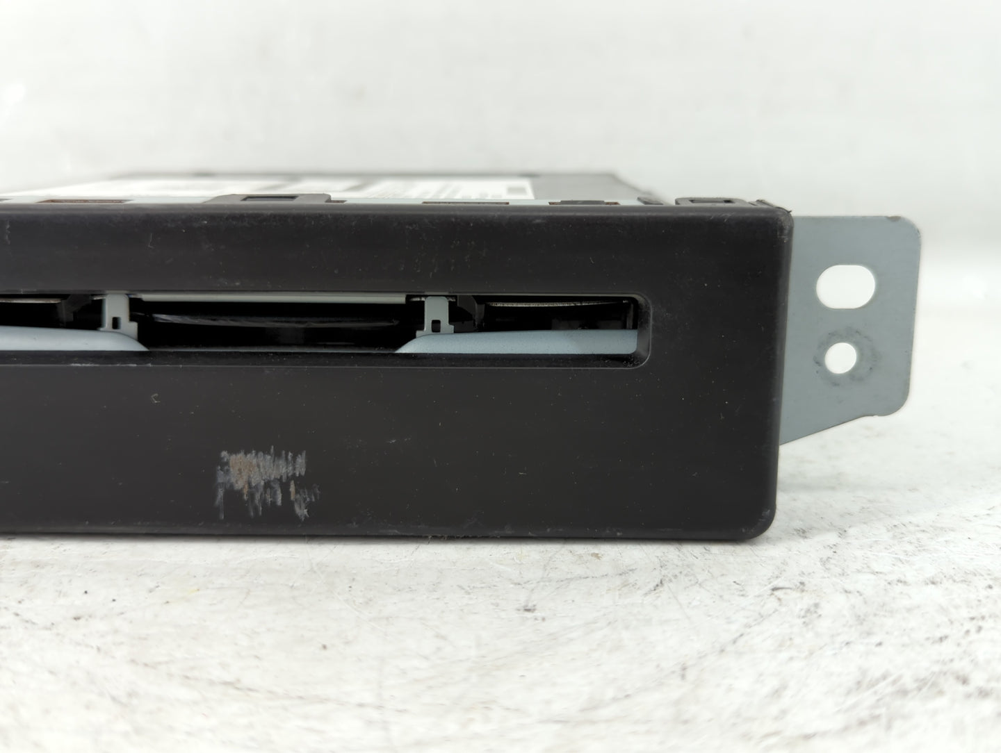 2014 Gmc Sierra 1500 Radio AM FM Cd Player Receiver Replacement P/N:13594481 Fits Fits 2013 2015 OEM Used Auto Parts - Oemus