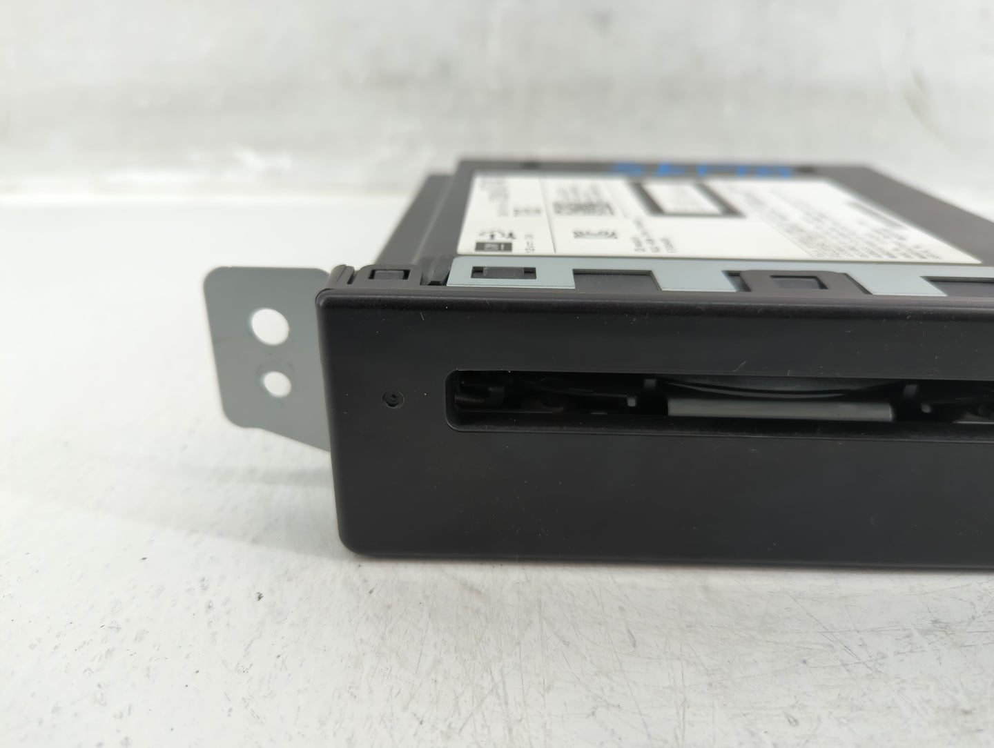 2014 Gmc Sierra 1500 Radio AM FM Cd Player Receiver Replacement P/N:13590747 Fits Fits 2013 2015 OEM Used Auto Parts - Oemus