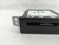 2014 Gmc Sierra 1500 Radio AM FM Cd Player Receiver Replacement P/N:13590747 Fits Fits 2013 2015 OEM Used Auto Parts - Oemus