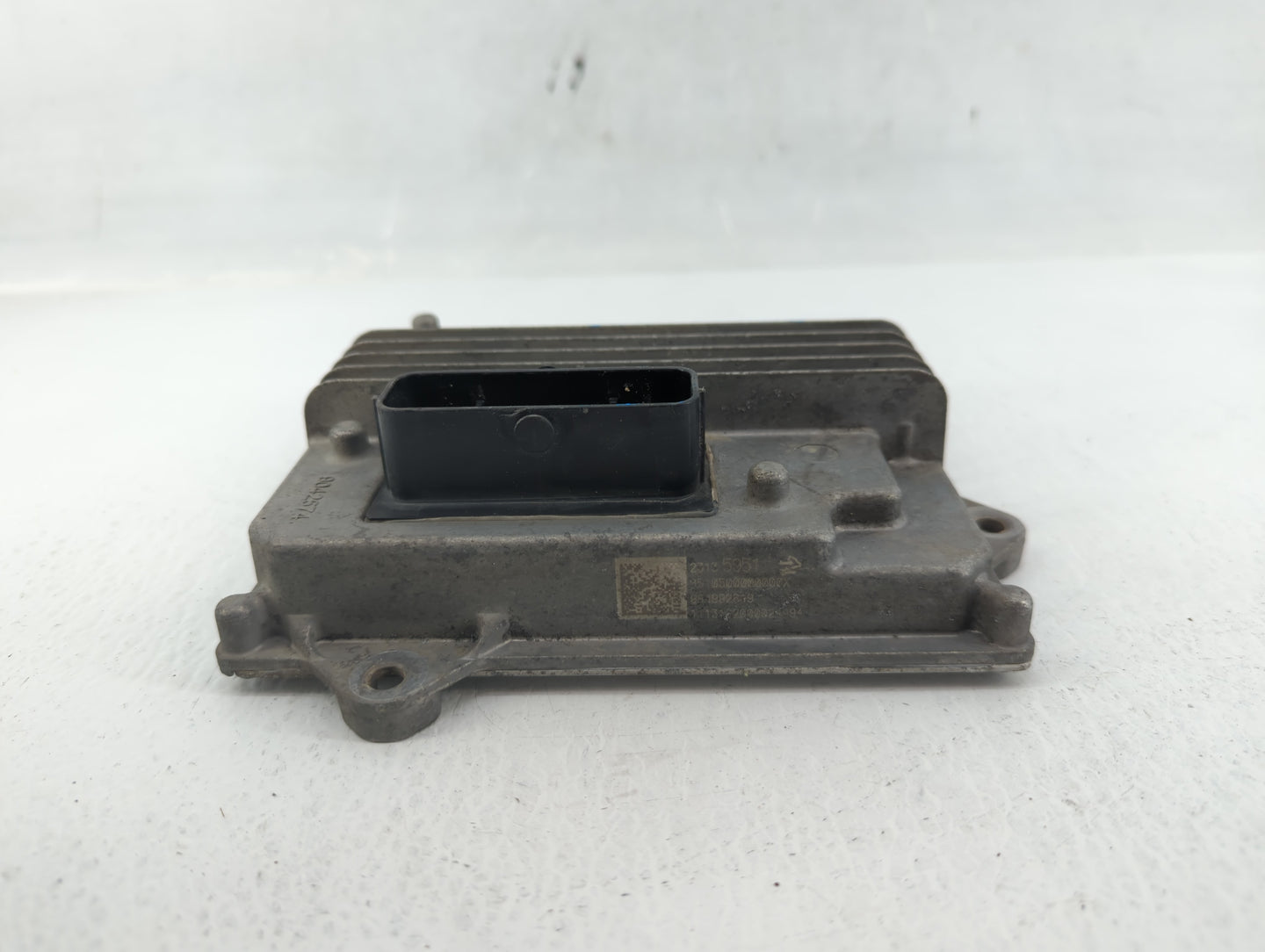 2014-2015 Gmc Sierra 1500 Chassis Control Module Ccm Bcm Body Control - Oemusedautoparts1.com