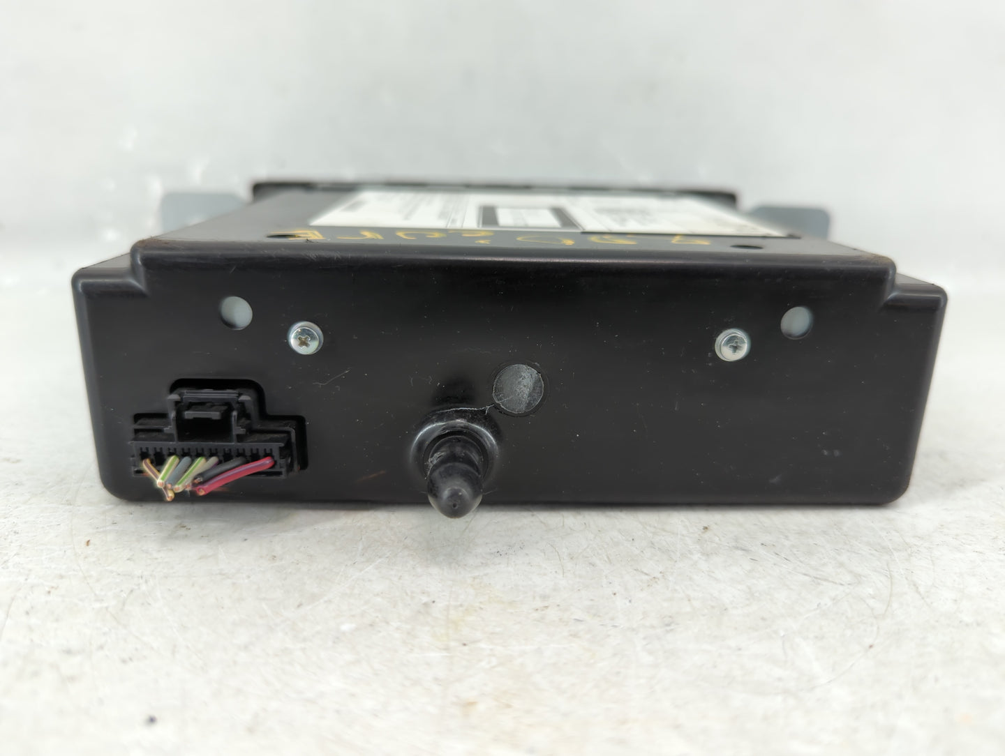 2014 Gmc Sierra 1500 Radio AM FM Cd Player Receiver Replacement P/N:13590747 Fits Fits 2013 2015 OEM Used Auto Parts - Oemus