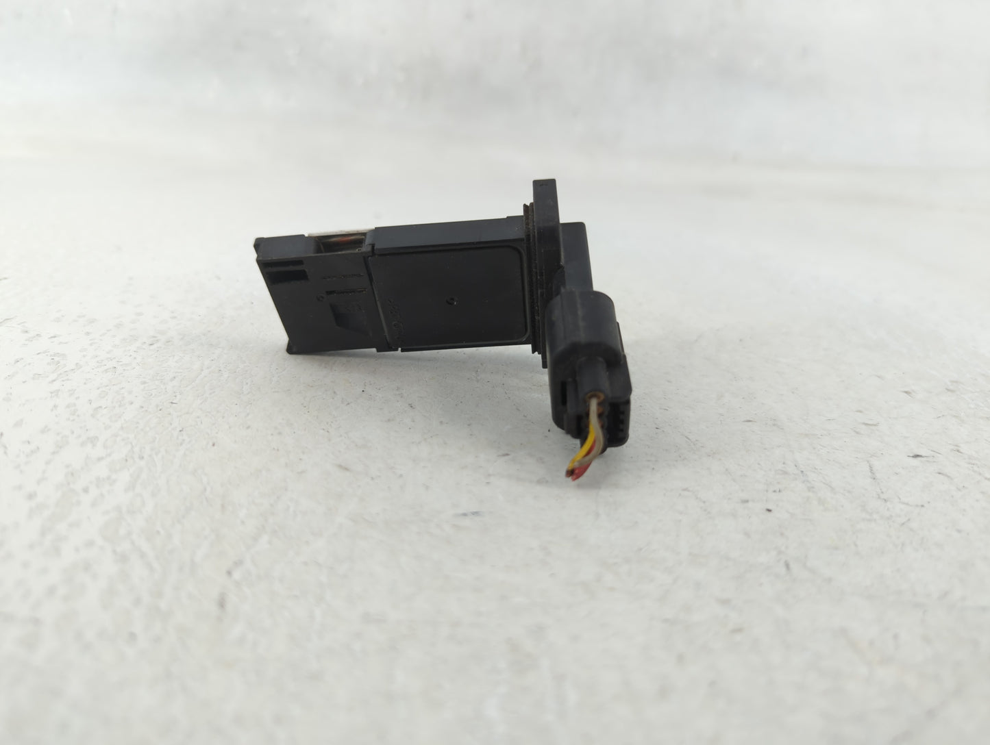 2014-2019 Gmc Sierra 1500 Mass Air Flow Meter Maf - Oemusedautoparts1.com