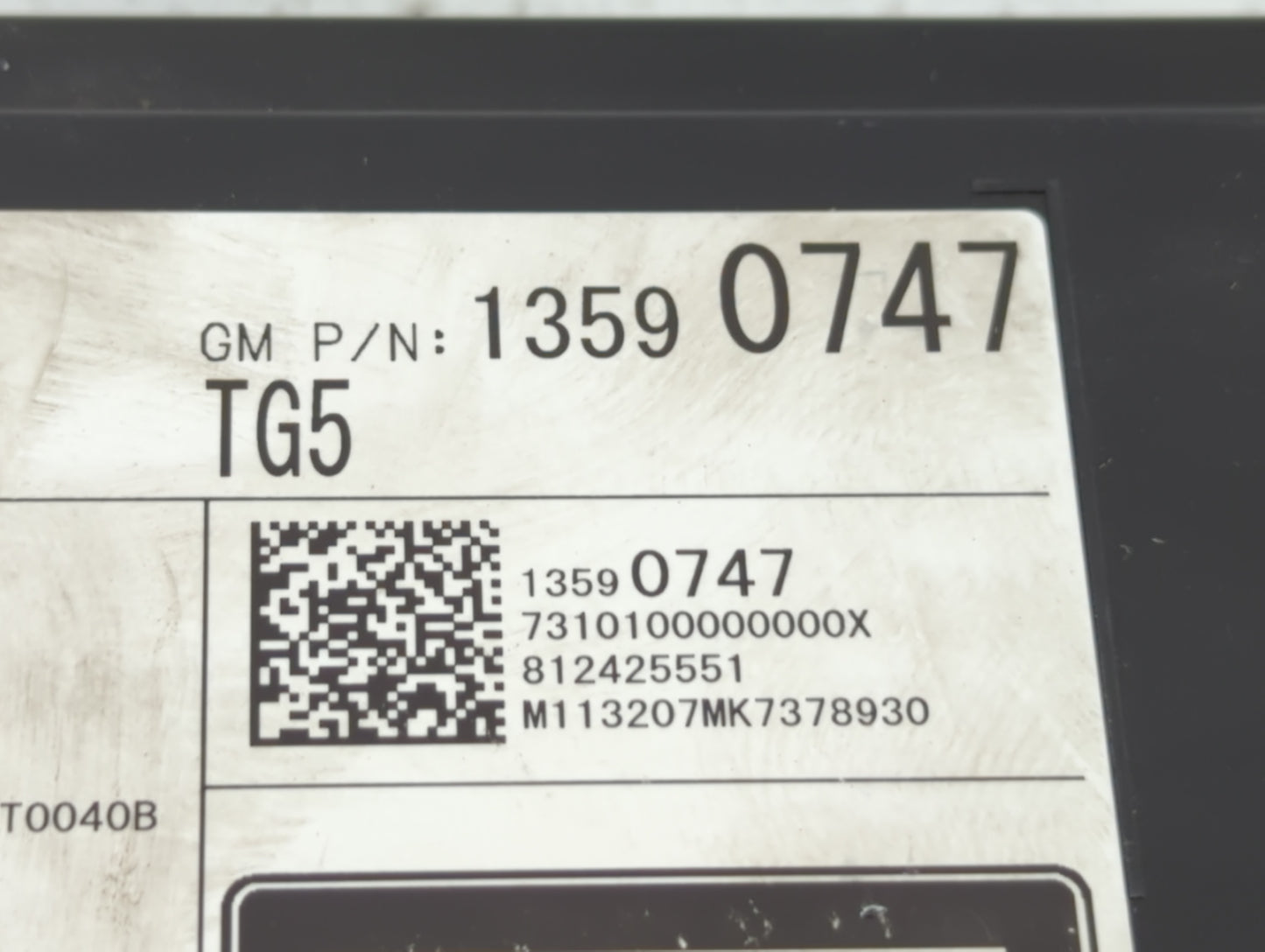 2014-2014 Gmc Sierra 1500 Am Fm Cd Player Radio Receiver - Oemusedautoparts1.com