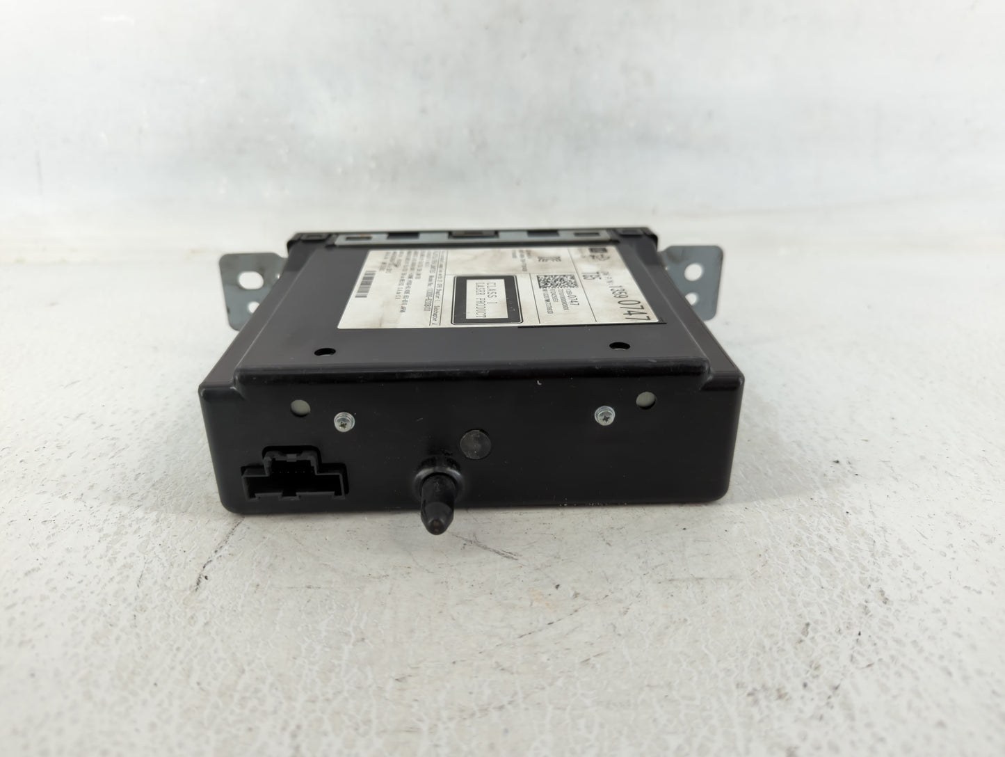 2014-2014 Gmc Sierra 1500 Am Fm Cd Player Radio Receiver - Oemusedautoparts1.com